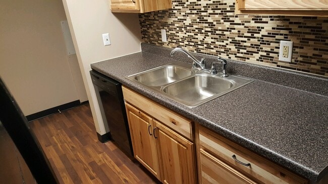 Photo - Carriage Manor Apartments