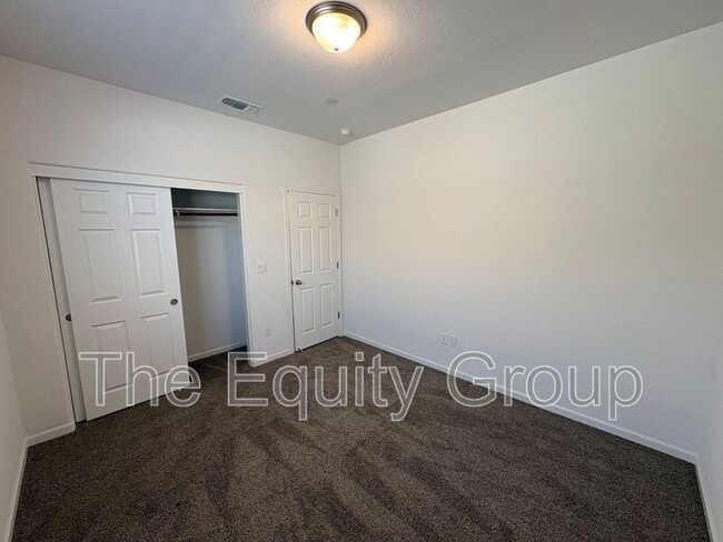 Photo - 1620 W Porter Ave