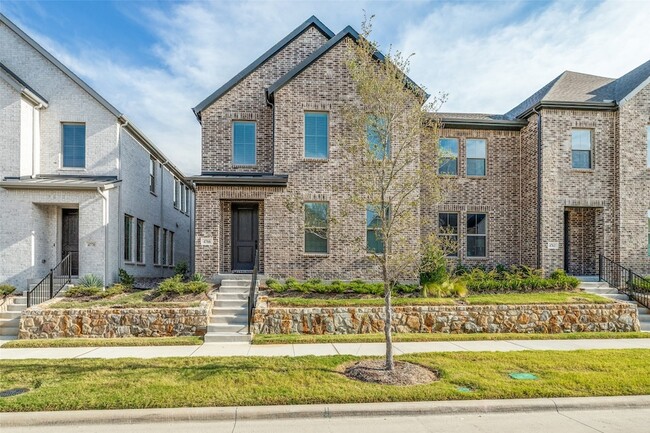 Building Photo - 4766 Lunker St