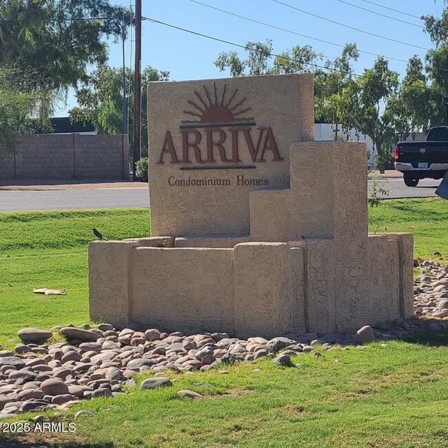 Building Photo - 1340 N Recker Rd Unit 209