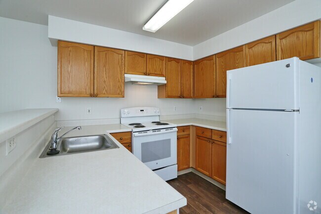 2BR, 2BA - 986 SF