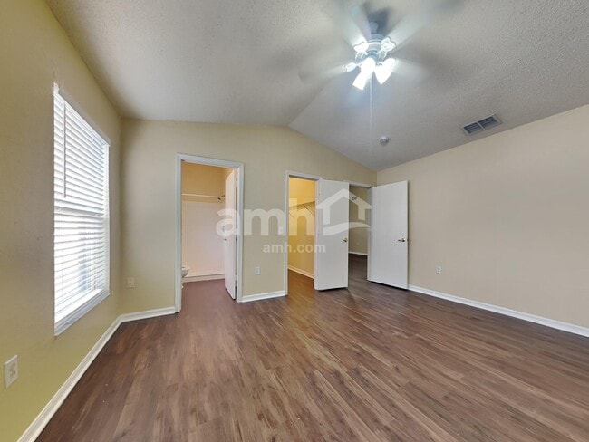 Photo - 4626 Copper Ln