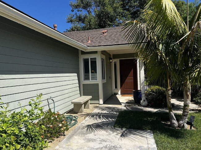 Photo - 966 Sheffield Dr