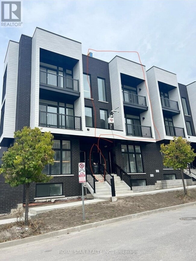 Photo - 184 Angus Dr