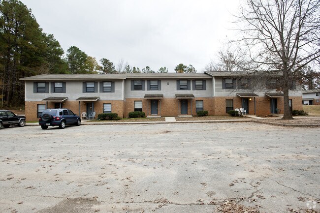 Photo - Gray Gardens Apartments