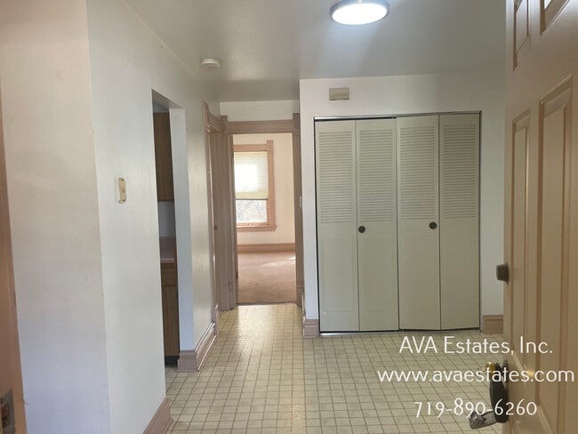 Photo - 407 W 11th St Unidad Apt B