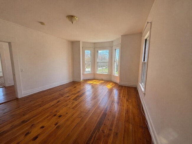 Building Photo - 30 Sargents Ave Unit C