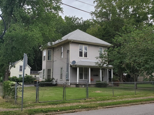 Building Photo - 1605 N Missouri Ave