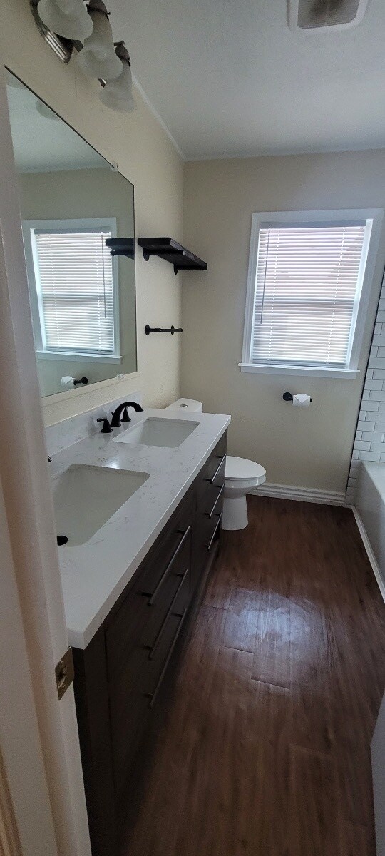 Photo - 4425 NW 31st St