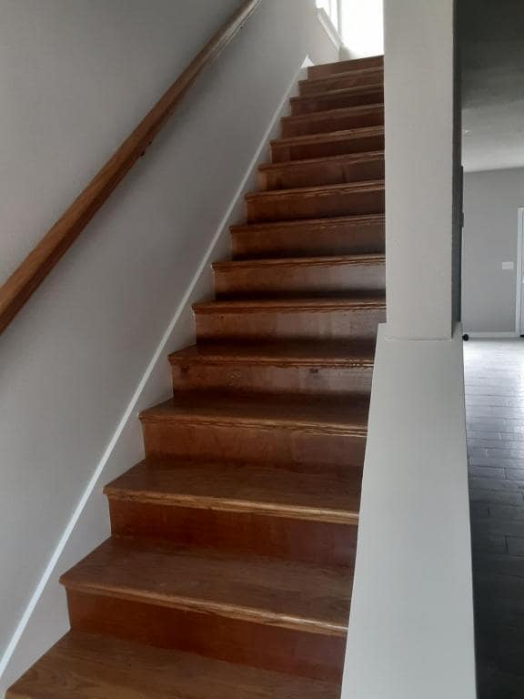 Photo - 101 Meyers Ln