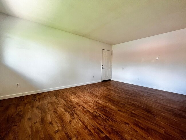 Photo - Laporte1850 (KC-LN) Unit A5