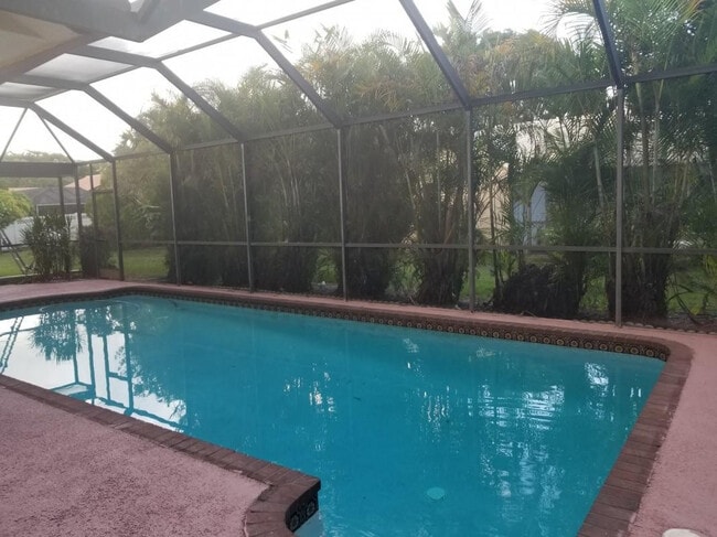 Photo - 4115 NW 70th Way