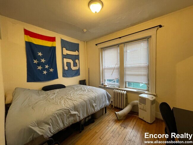 Photo - 66 Egmont St