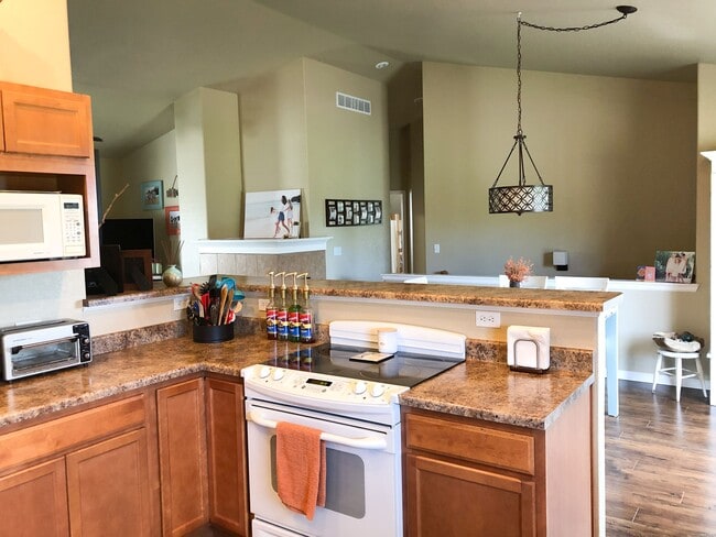 Photo - 11909 Corbu Heights