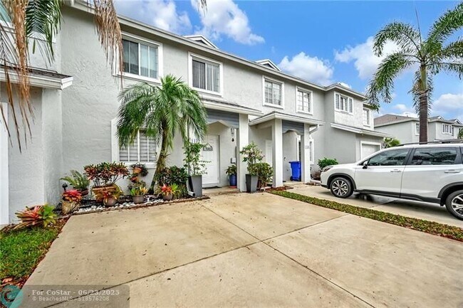 Photo - 1432 SW 47th Ave Casa Adosada