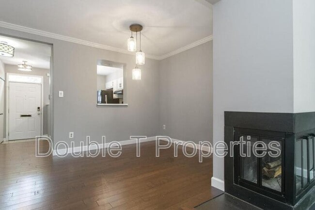 Photo - 922 South Paca St