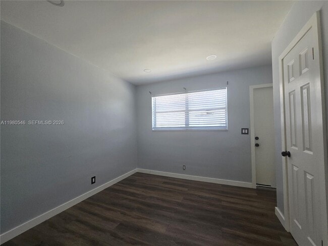 Photo - 4095 N Andrews Ave Unit 54