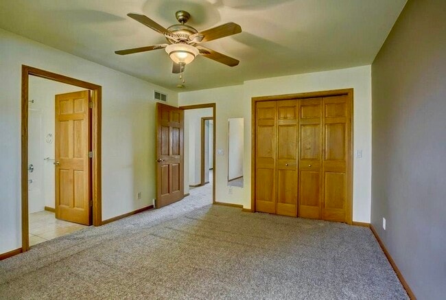 Photo - 1002 Severson Dr