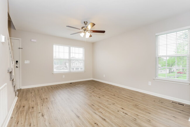 Photo - 4837 Terragon Trail