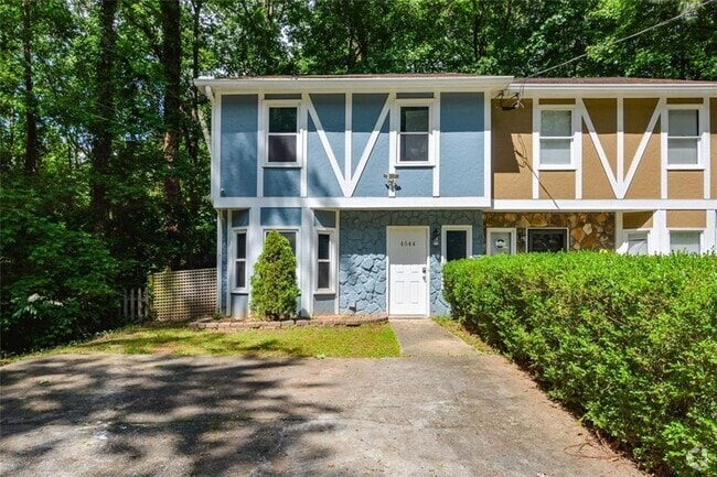 Building Photo - 4544 Coopers Creek Pl SE Rental