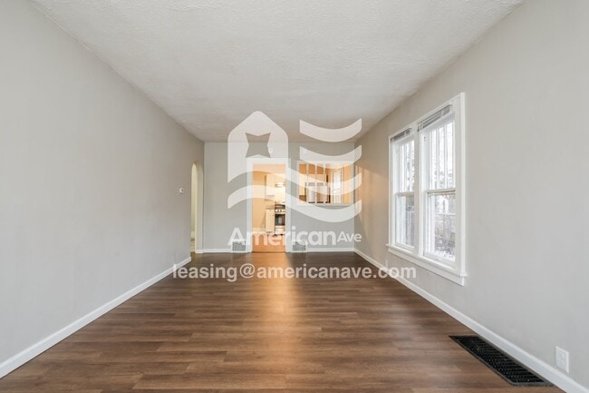 Photo - 1346 N Johnson St