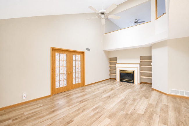 Photo - Bright Townhome with Fireplace & Nature Views