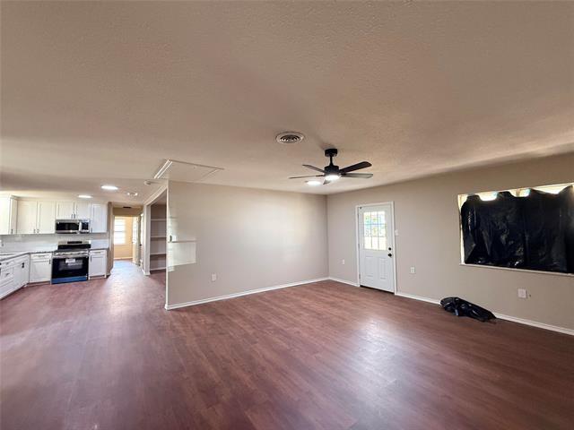 4026 Dixon Cir