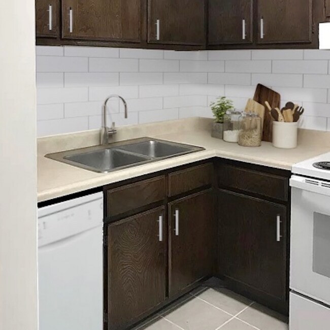 398 Park St Townhome Townhome Rental in Cardington OH