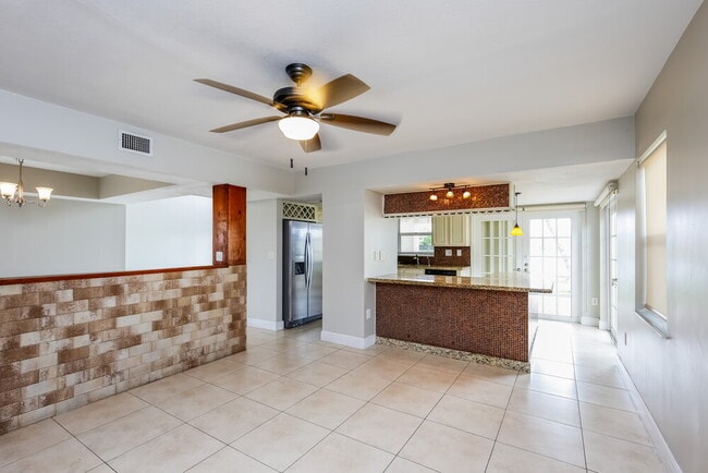 Photo - 4771 SW 154th Ave