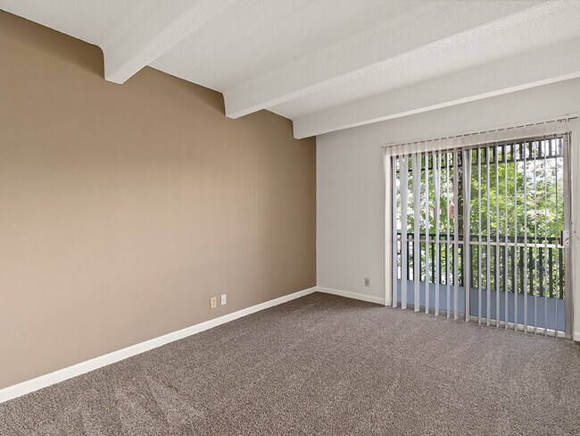 Living Room with Connected Patio/Balcony