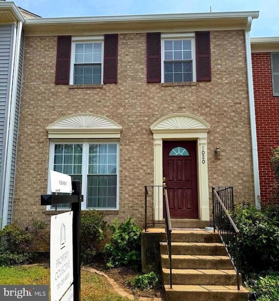 Building Photo - 1020 Smartts Ln NE