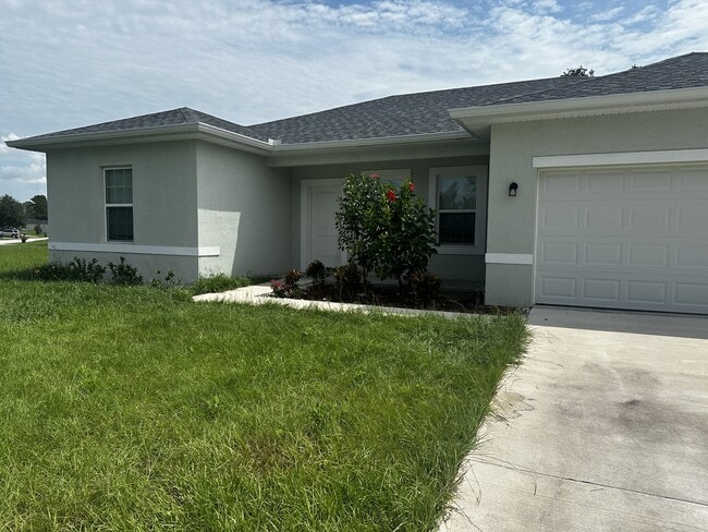 Building Photo - 13168 SW 35th Cir Rental