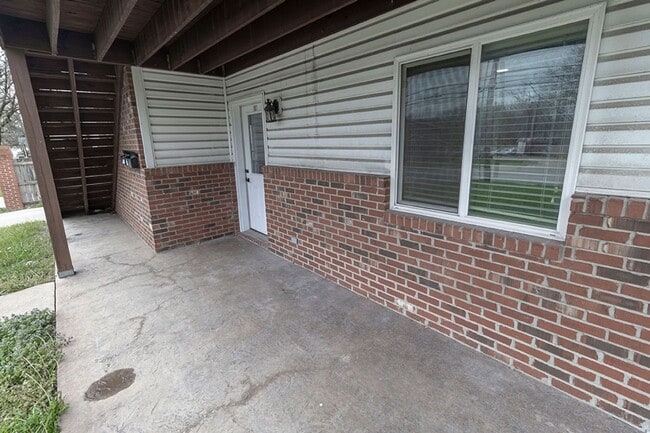 Photo - Nowells Subdivision Town Homes - Fully Furnished and Utilities Included Unidad #101