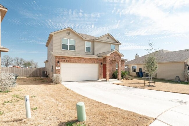 Photo - 556 Long Leaf Dr