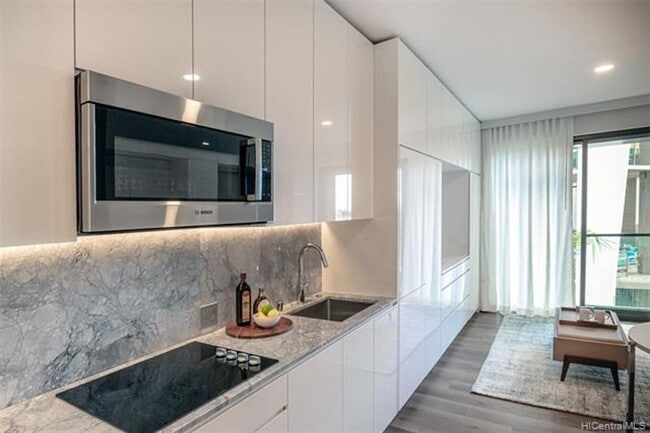 Building Photo - Luxury Studio. Furnished. Kakaako. Unit 327
