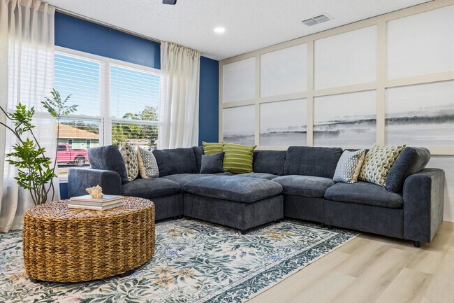 Photo - 4907 21st Ave W Unit ID1438537P