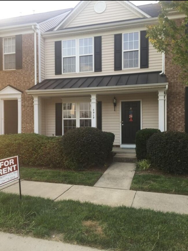 Photo - 4919 Sunburst Ln Townhome