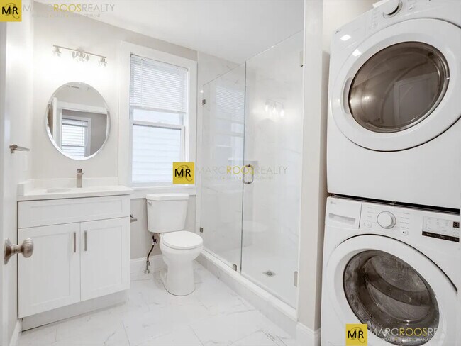 Photo - 234 Saratoga St Unit 3