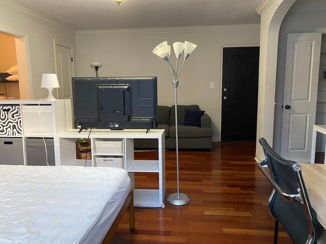 Photo - 820 B S Washington St Unit 127