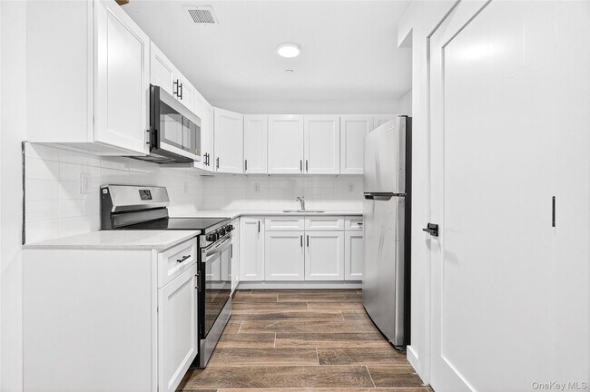 Photo - 1591 Jesup Ave Unidad 4b