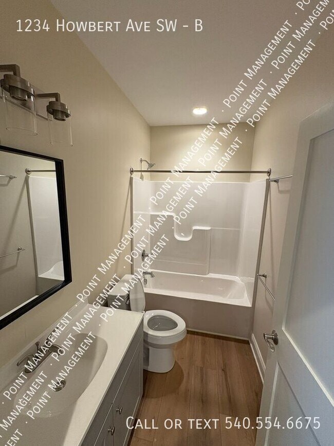 Photo - 1234 Howbert Ave SW Unidad B