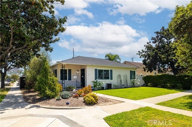 Building Photo - 6164 Bonfair Ave
