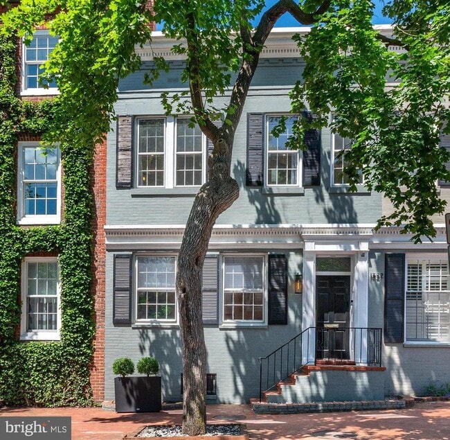 Building Photo - 1322 28th St NW Rental