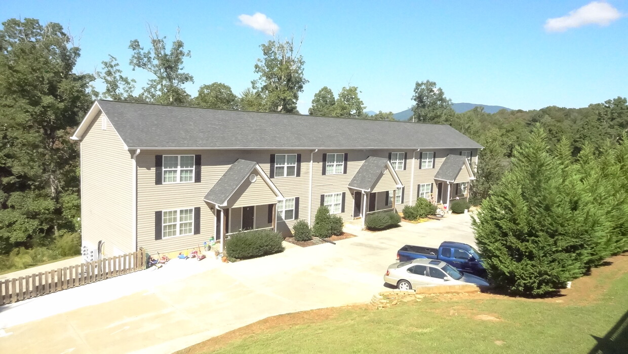 Photo - 74 Wanda Dr (Cleveland, GA)