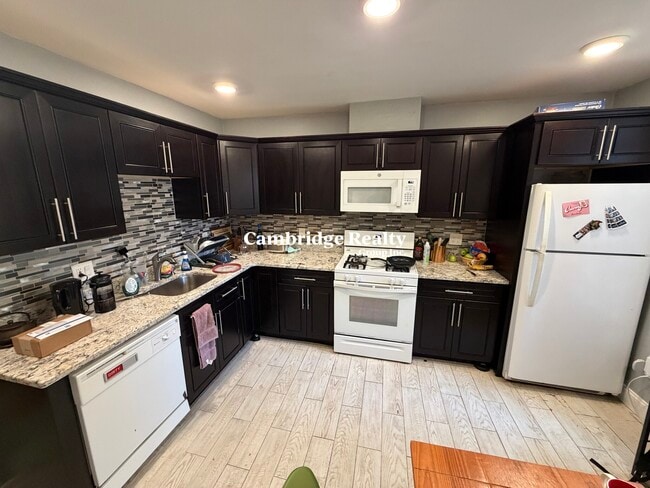 Photo - 15 Sewall St Unit 3A