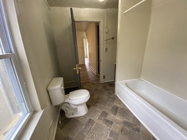 Photo - 229 Franklin Way