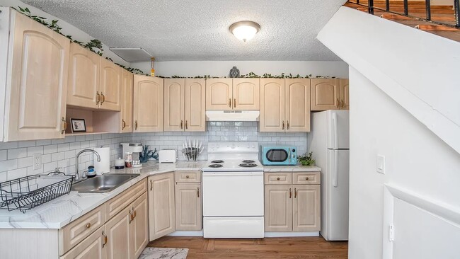 Photo - 1560 NW 15th Street Rd