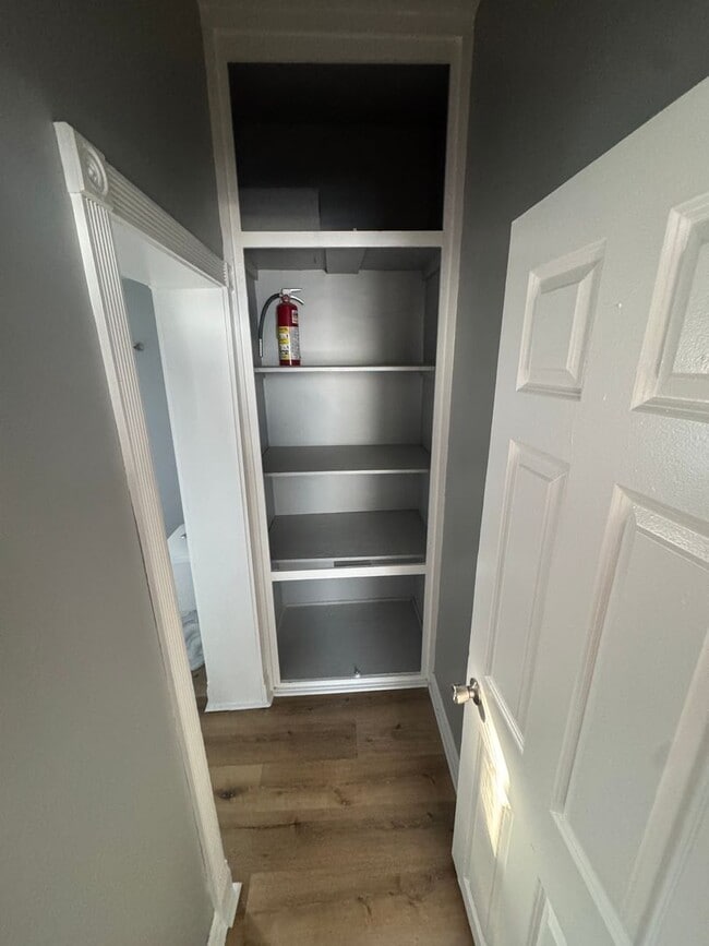 Photo - 1821 Shawano Ave Unit A