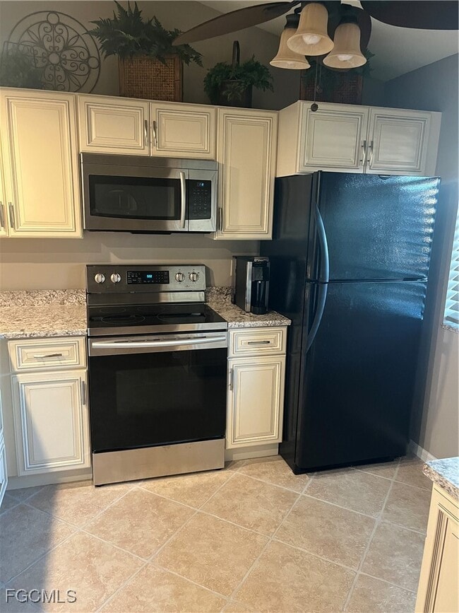 Photo - 13094 Cross Creek Ct Unit 113