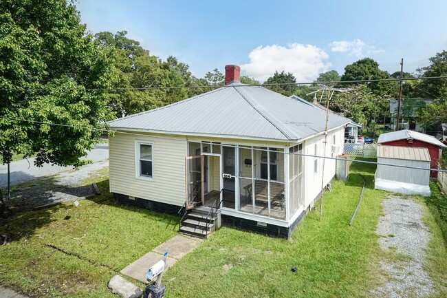 Photo - Charming 2-Bedroom Home in Burlington